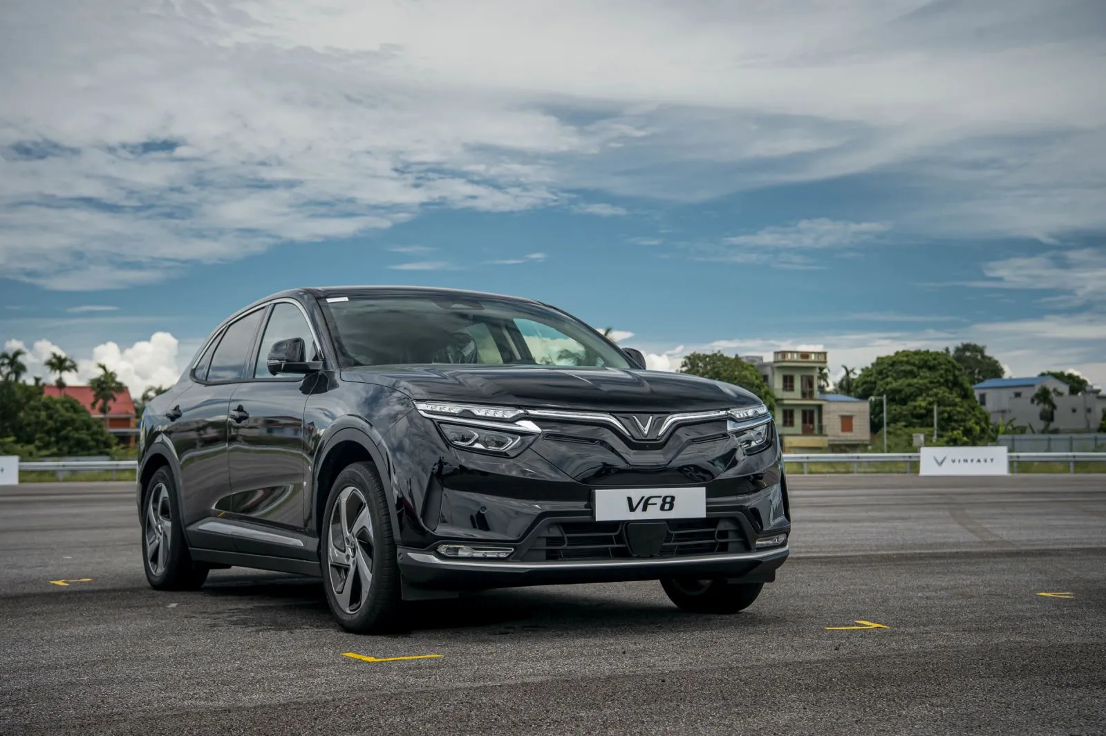 “Ẵm” 5/6 giải thưởng ASEAN NCAP, VinFast VF8 trở thành mẫu SUV tốt nhất Đông Nam Á