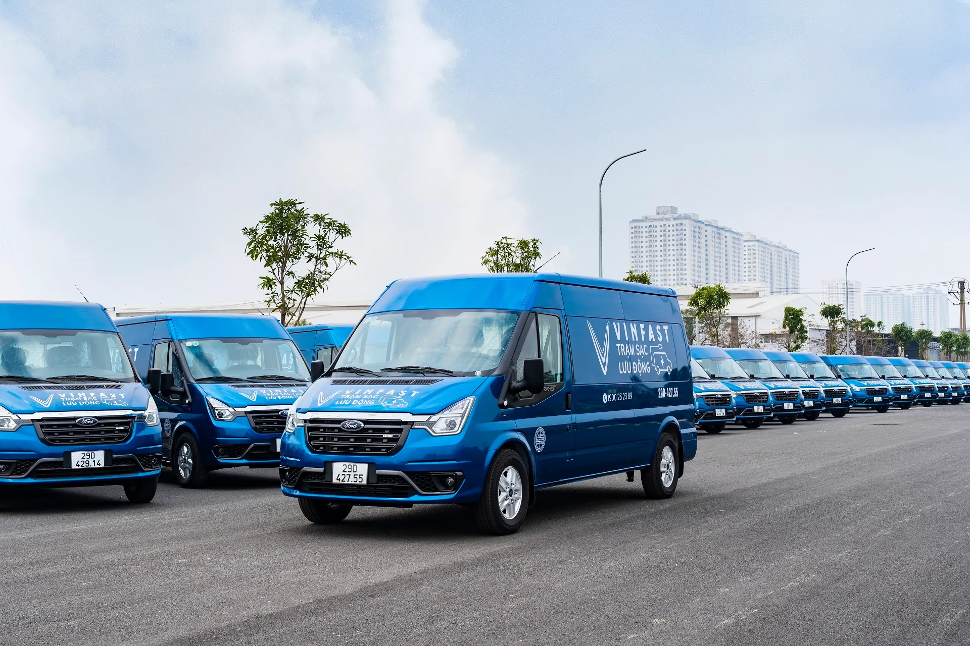 Đố vui về dịch vụ cứu hộ và sửa chữa lưu động của VinFast