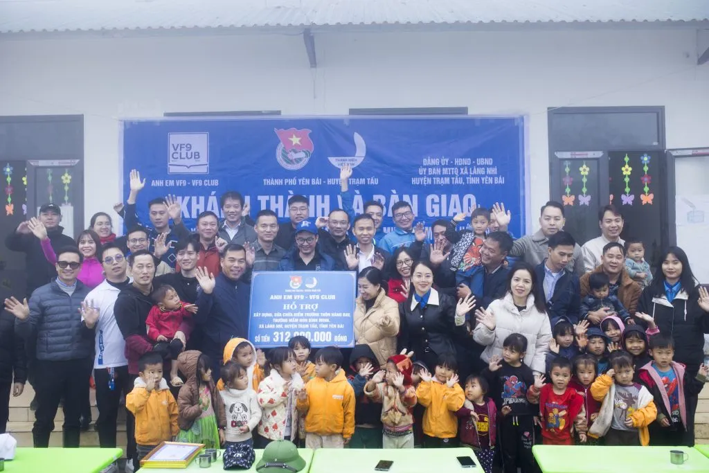 Hội Anh em VF 9 khánh thành điểm trường tái thiết ở Yên Bái