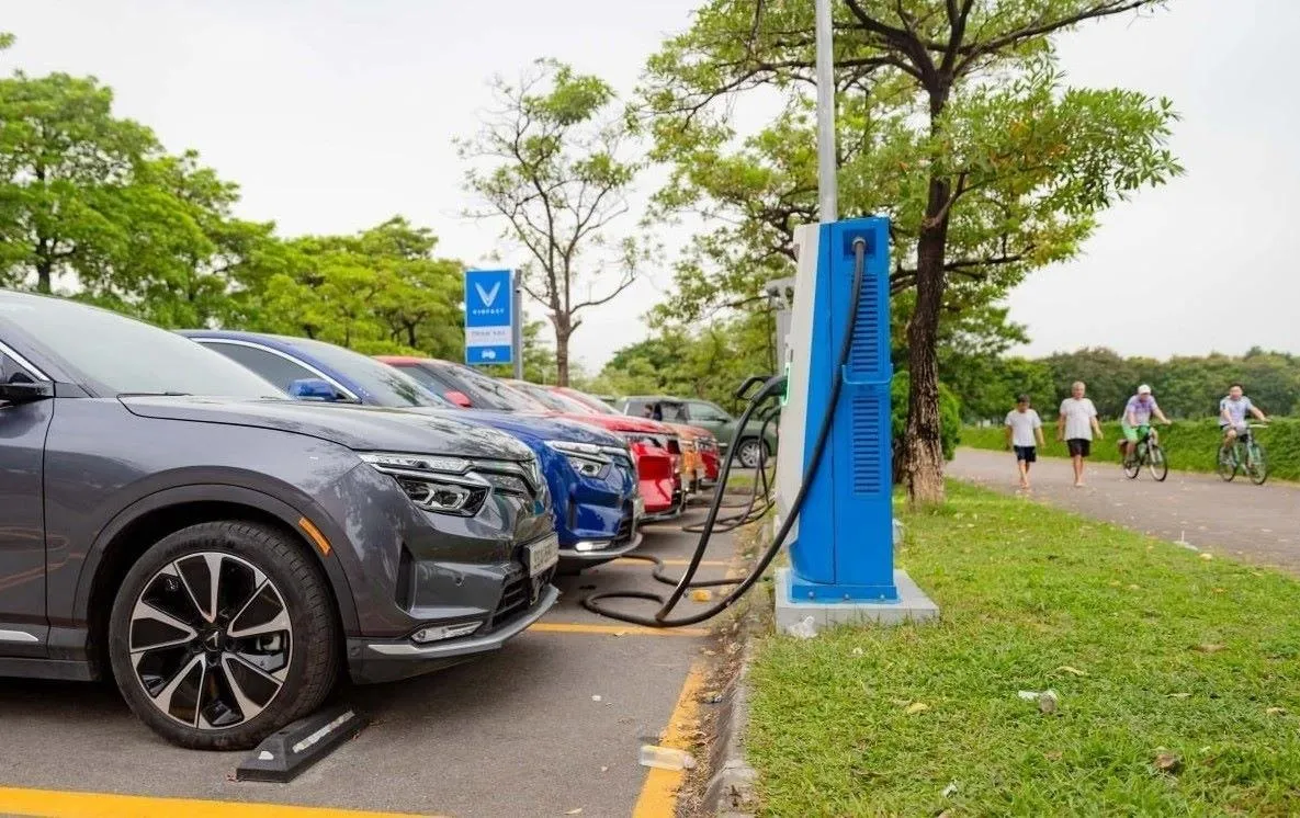 Nhận ngay 5 triệu đồng khi hỗ trợ tìm kiếm mặt bằng xây dựng trụ sạc dành cho GSM