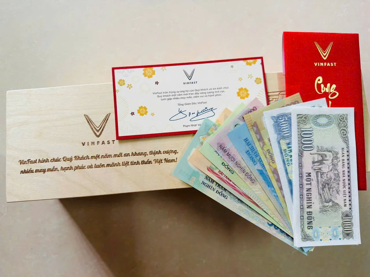 Tin vui: Quà tết Ất Tỵ đang được gửi đến Quý chủ xe